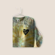 Load image into Gallery viewer, 3-4yr Long Sleeve Shirt